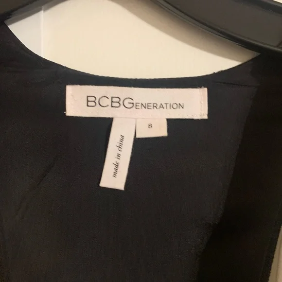 BCBGENERATION Black and White Dress size 8